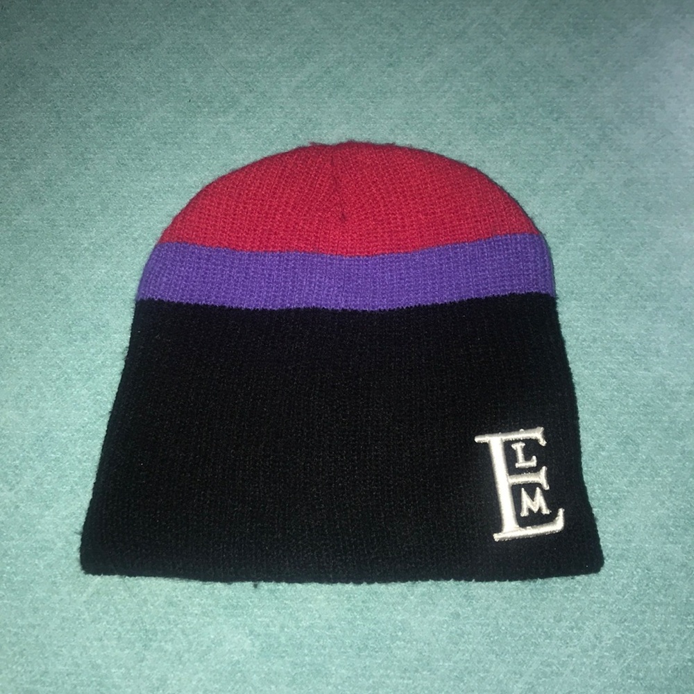 ELM Black purple pink knit beannie